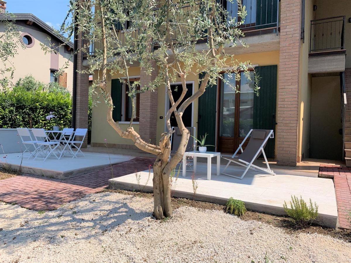 Ferienwohnung Casa Ulivi Bianco Rivoltella del Garda Exterior foto