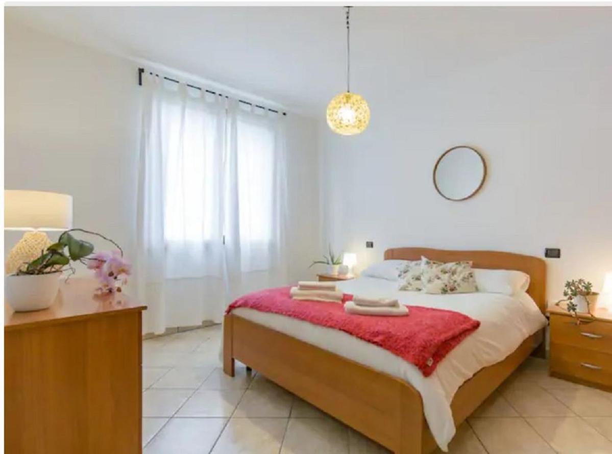 Ferienwohnung Casa Ulivi Bianco Rivoltella del Garda Exterior foto